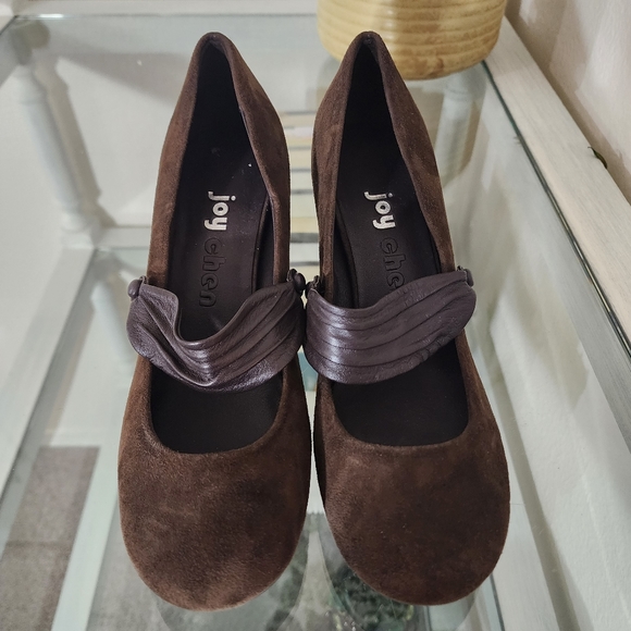 Anthropologie Joy Chen Brown Suede and Leather Mary Jane Pumps - Picture 6 of 6